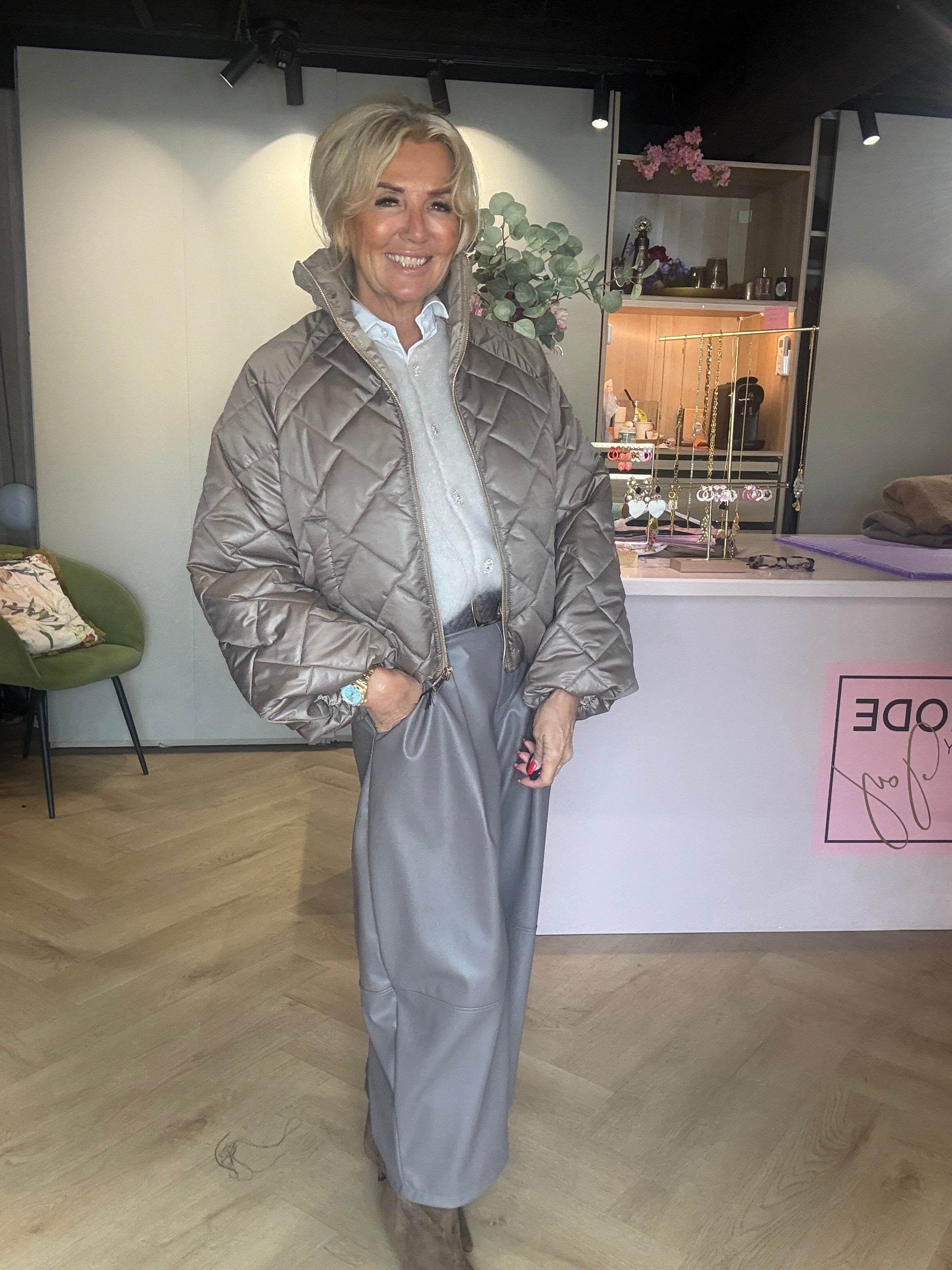 Jakke Eva Taupe Quiltet